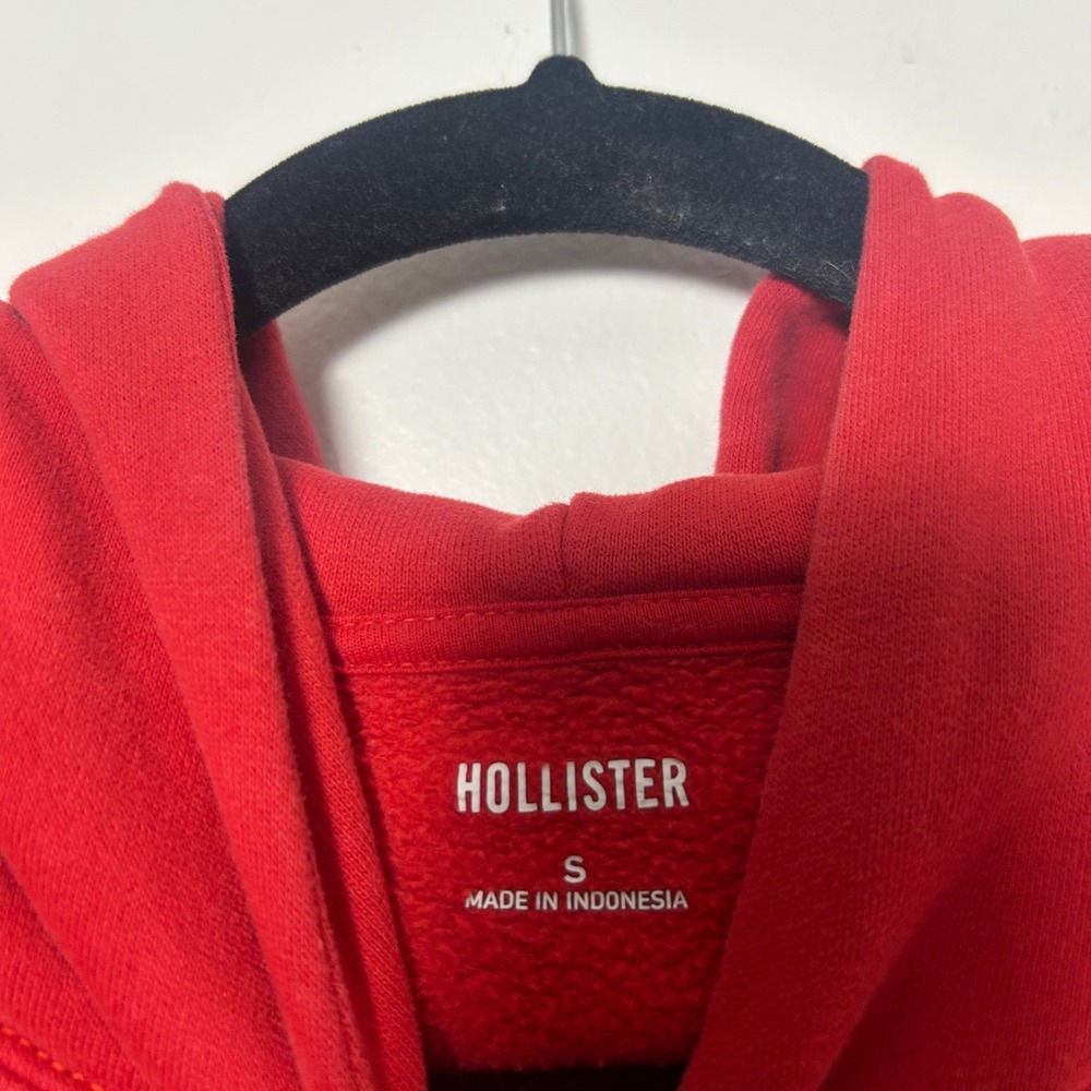 quilt embroidered hearts ~ hollister valentines day hoodie - Picture 5 of 7